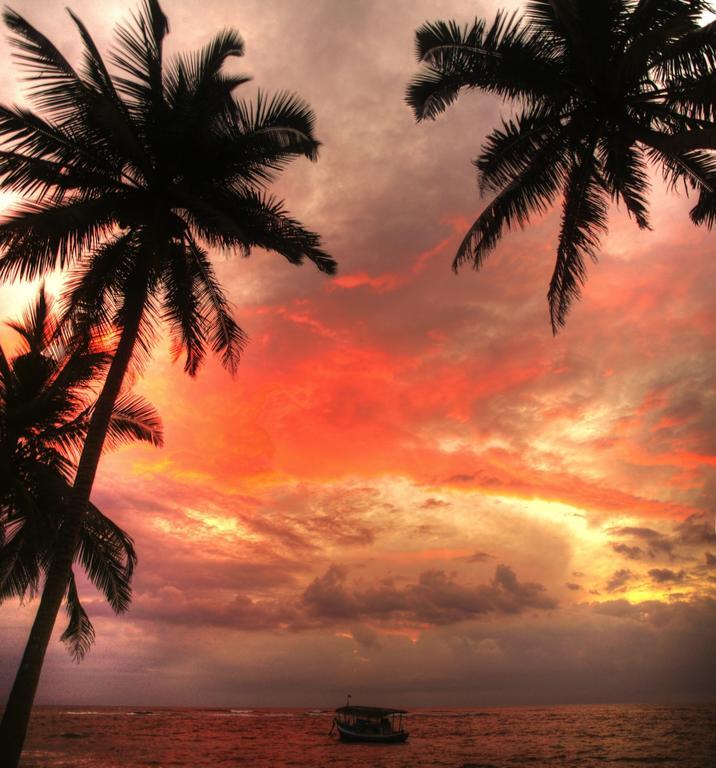 Ypsylon Tourist Resort Beruwala Buitenkant foto