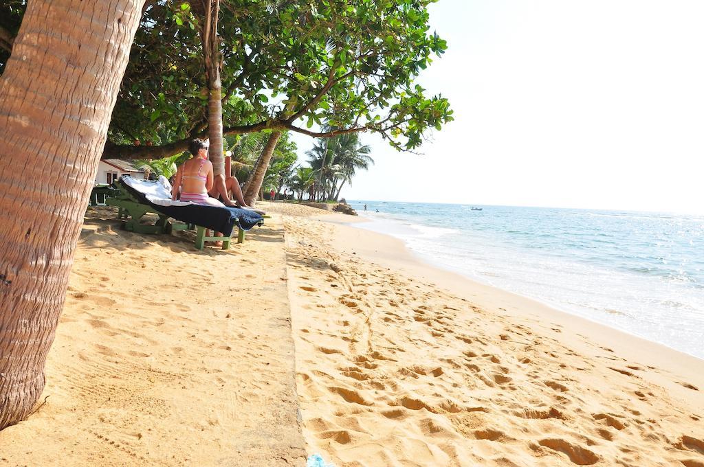 Ypsylon Tourist Resort Beruwala Buitenkant foto