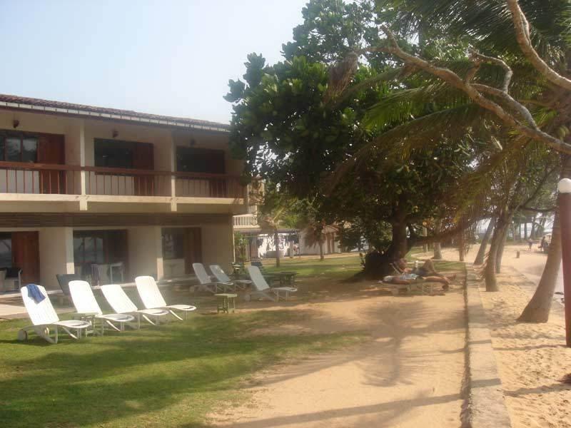 Ypsylon Tourist Resort Beruwala Buitenkant foto