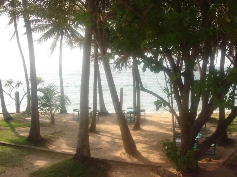Ypsylon Tourist Resort Beruwala Buitenkant foto