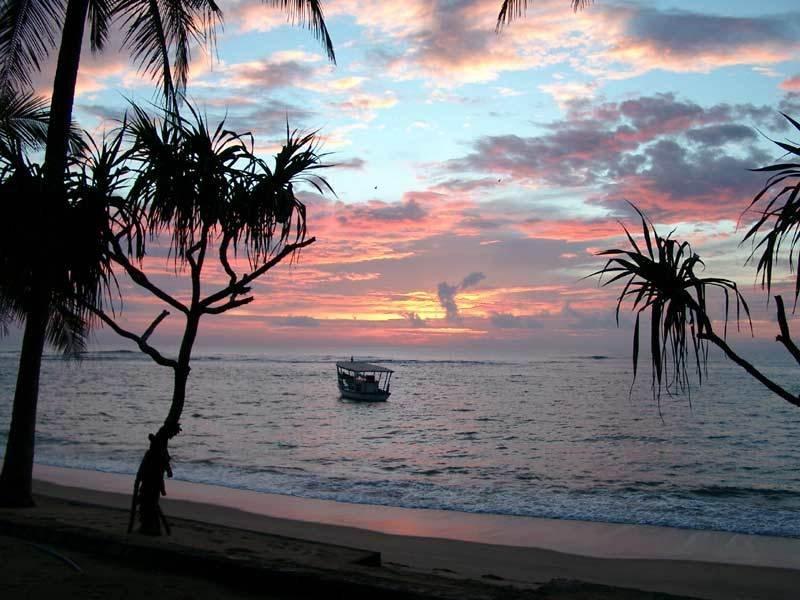 Ypsylon Tourist Resort Beruwala Buitenkant foto