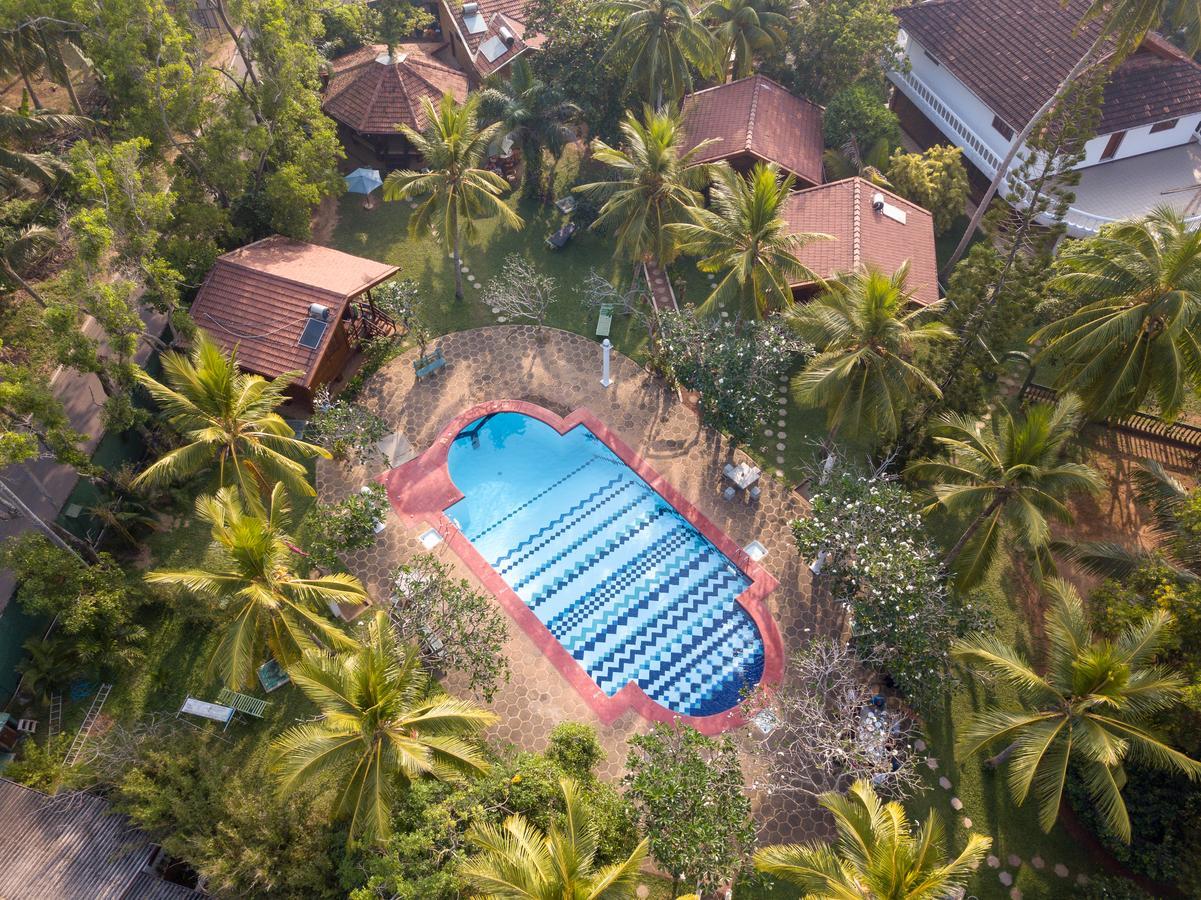 Ypsylon Tourist Resort Beruwala Buitenkant foto