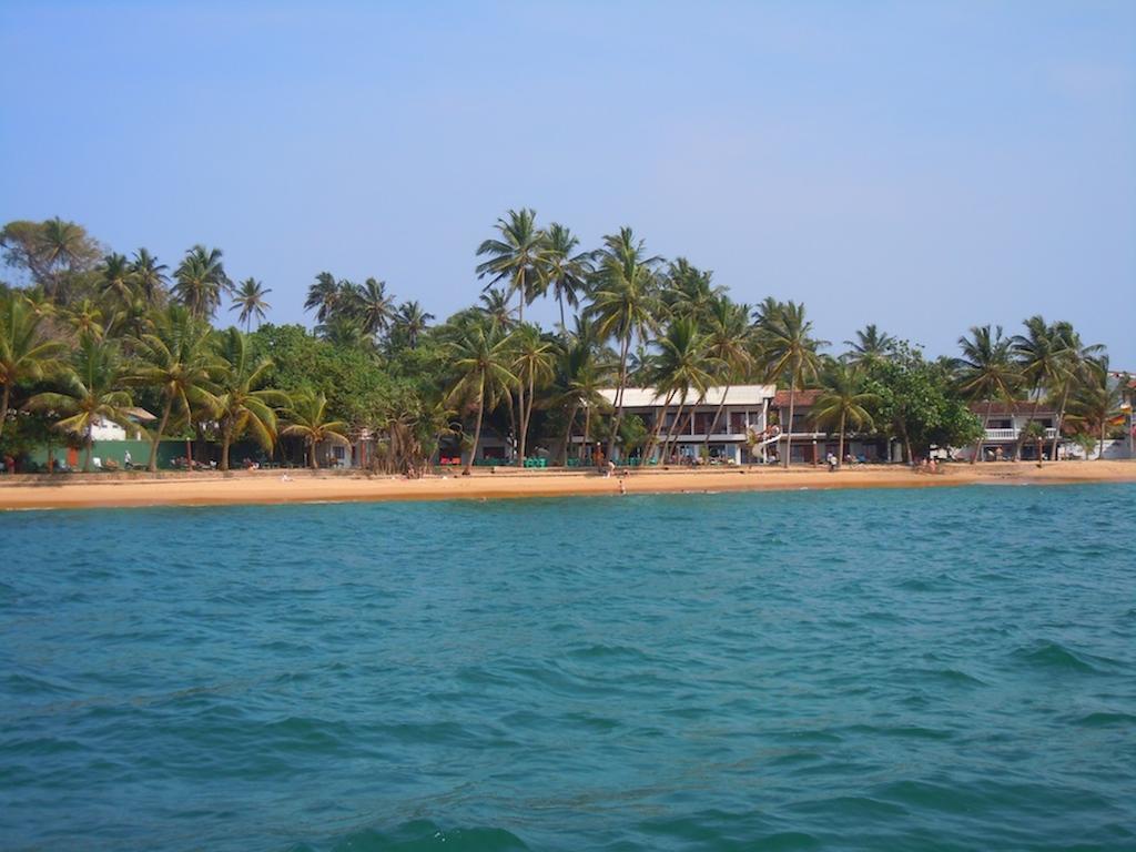Ypsylon Tourist Resort Beruwala Buitenkant foto